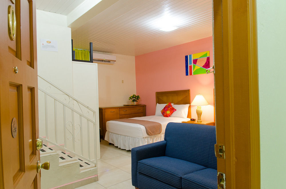 Alicia'S Inn Φίλιπσμπουργκ Εξωτερικό φωτογραφία